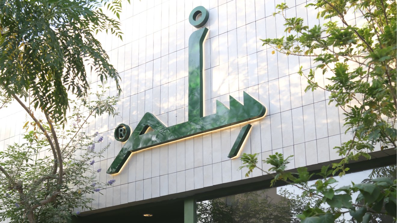 الجلسات داخل سلم كافية